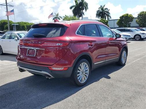 2019 Lincoln MKC Standard