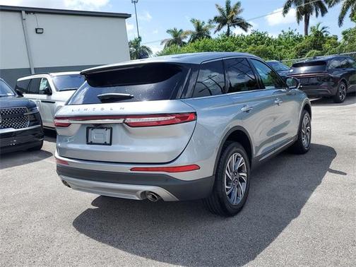 2023 Lincoln Corsair Standard