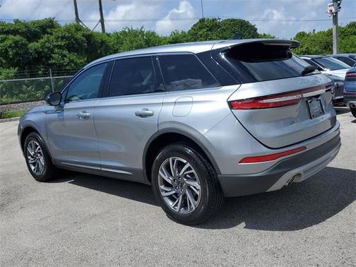 2023 Lincoln Corsair Standard