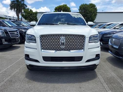 2023 Lincoln Navigator Reserve