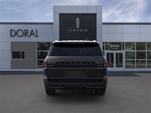 2025 Lincoln Navigator Black Label