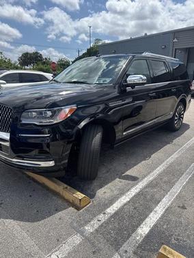 2022 Lincoln Navigator L Black Label