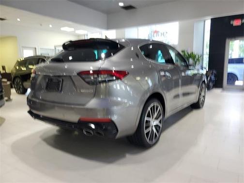 2022 Maserati Levante Modena
