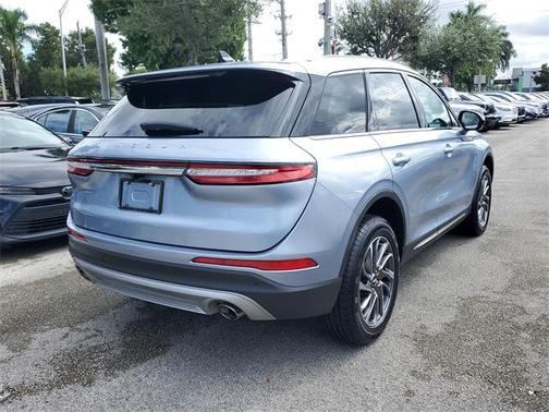2022 Lincoln Corsair Standard