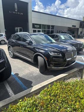 2022 Lincoln Nautilus Standard
