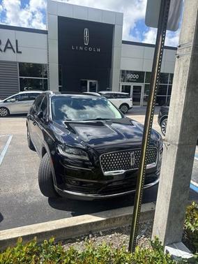 2022 Lincoln Nautilus Standard