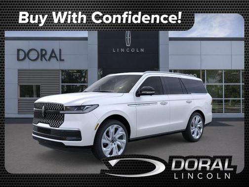 White Metallic 2025 Lincoln Navigator Reserve