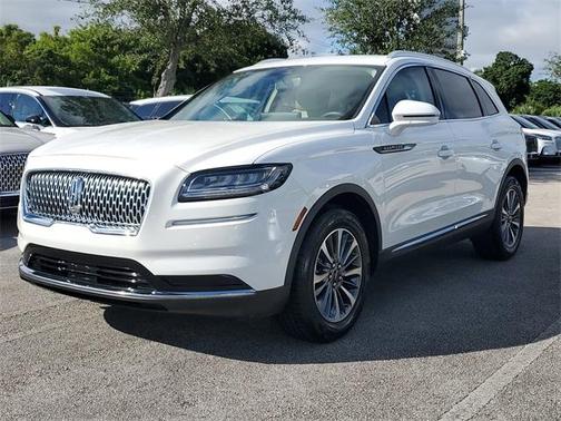 2022 Lincoln Nautilus Standard