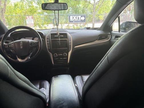 Quartz Metallic 2015 Lincoln MKC Base