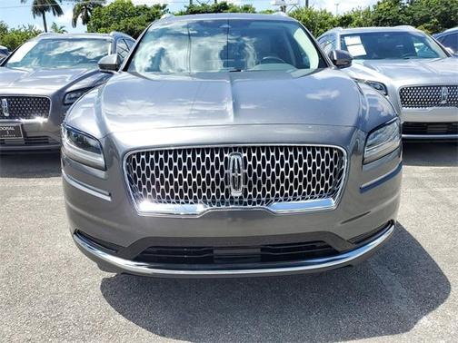 2022 Lincoln Nautilus Standard