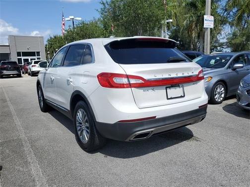 2016 Lincoln MKX Select