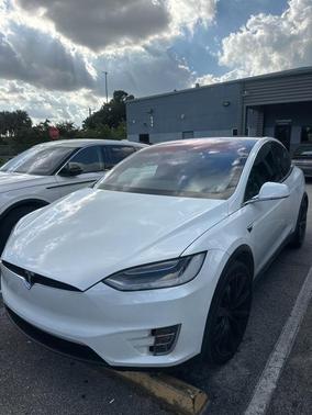 2019 Tesla Model X 75D