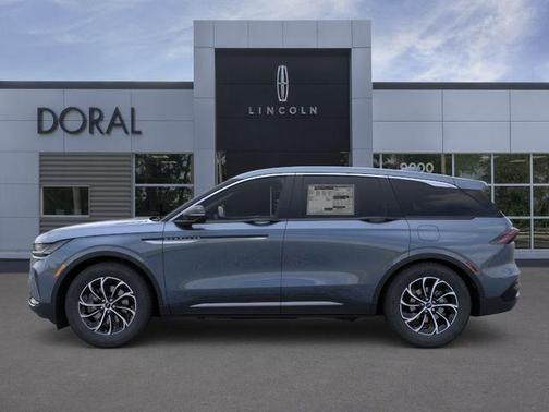 Blue Metallic 2026 Lincoln Nautilus Premiere