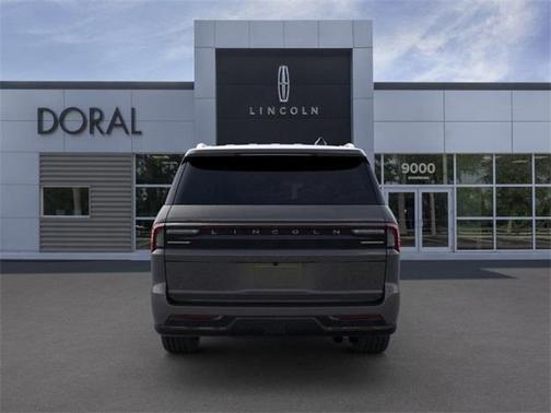 2025 Lincoln Navigator L Black Label