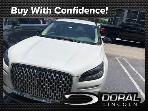 White Metallic 2024 Lincoln Corsair Premiere