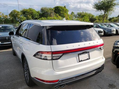 White Metallic 2023 Lincoln Aviator Reserve RWD