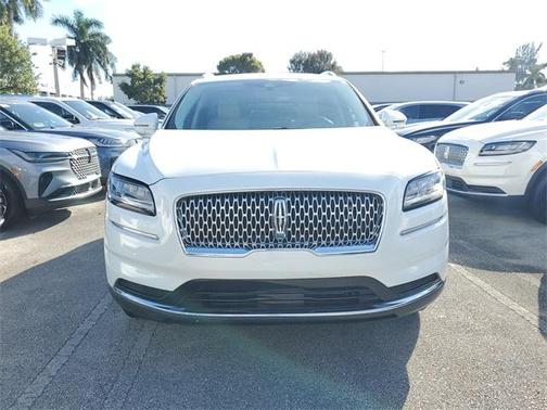 2022 Lincoln Nautilus Standard