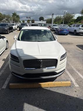 2022 Lincoln Nautilus Standard