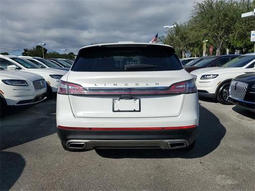 2022 Lincoln Nautilus Standard