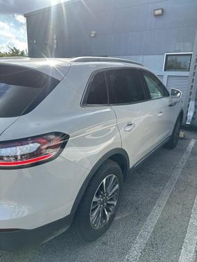 2023 Lincoln Nautilus Standard