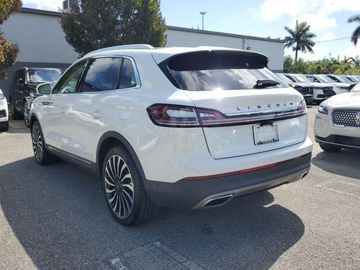 2022 Lincoln Nautilus Black Label