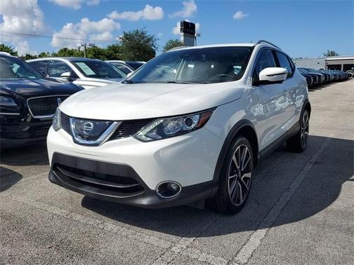 2017 Nissan Rogue Sport SL