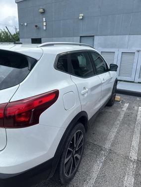 2017 Nissan Rogue Sport SL