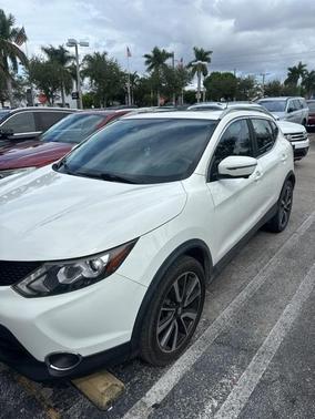 2017 Nissan Rogue Sport SL