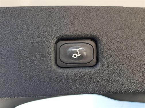 2022 Lincoln Nautilus Black Label