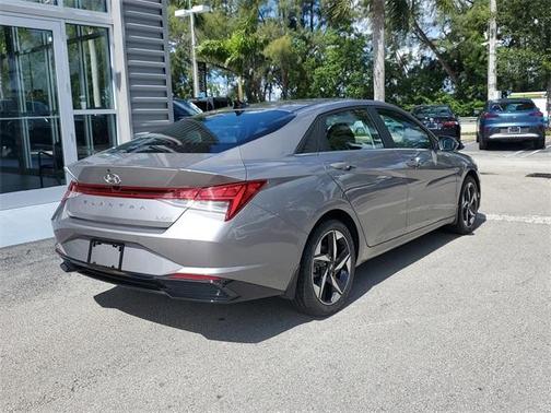 2023 Hyundai ELANTRA HEV Limited