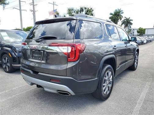 2020 GMC Acadia SLT