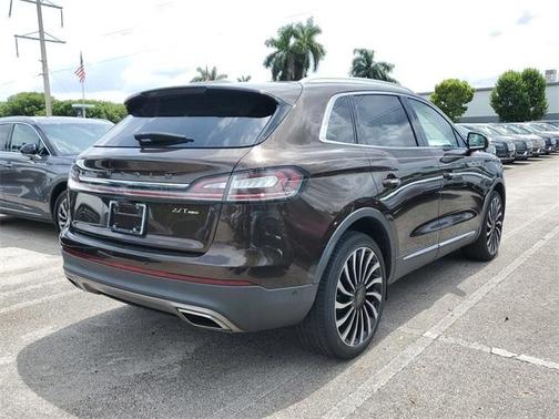 2020 Lincoln Nautilus Black Label
