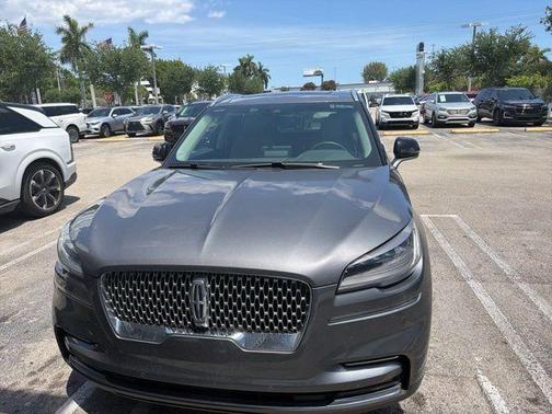 Gray Metallic 2024 Lincoln Aviator Premiere