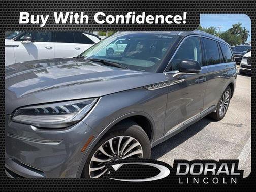 Gray Metallic 2024 Lincoln Aviator Premiere