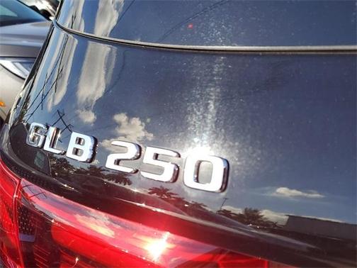 2024 Mercedes-Benz GLB 250 Base