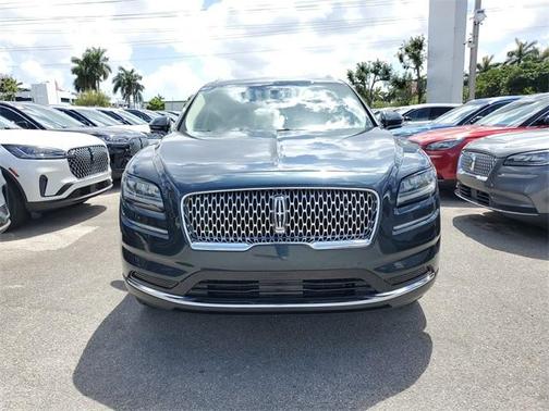 2022 Lincoln Nautilus Standard