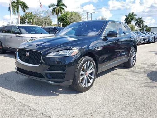 2017 Jaguar F-PACE 35t Prestige
