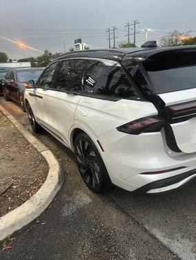 2024 Lincoln Nautilus Black Label