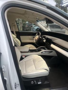 2024 Lincoln Nautilus Black Label