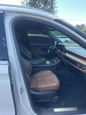 2022 Lincoln Aviator Reserve RWD
