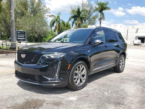2021 Cadillac XT6 Premium Luxury FWD