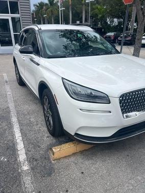 2022 Lincoln Corsair Standard