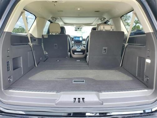 2023 Lincoln Navigator L Reserve