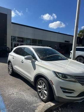 2015 Lincoln MKC Base
