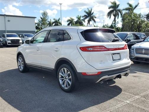 2015 Lincoln MKC Base