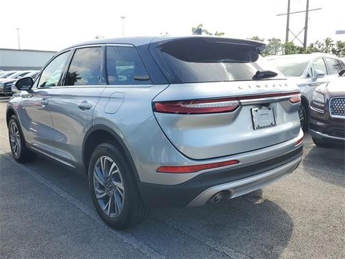 2023 Lincoln Corsair Standard