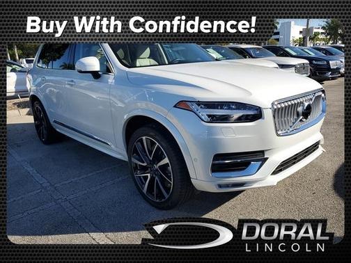 2023 Volvo XC90 B5 Plus