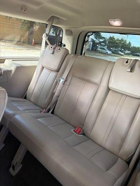 Sapphire Blue Metallic 2017 Lincoln Navigator L Select