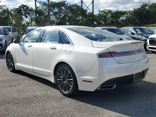 2016 Lincoln MKZ Base
