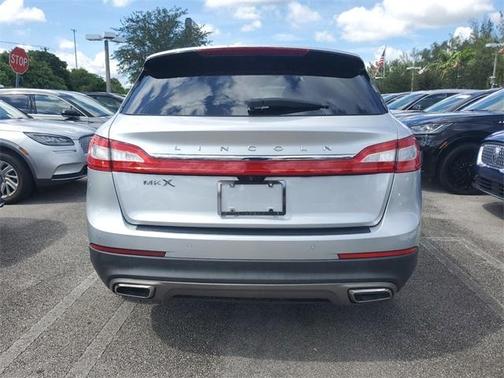 2017 Lincoln MKX Select